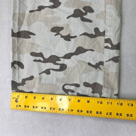 RSQ Pants Womens Cargo Mid Rise Canvas Camo Khaki Baggy Straight Wide Leg - Picture 9 of 10